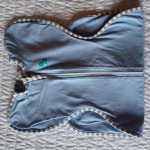 LOVE TO DREAM SWADDLE